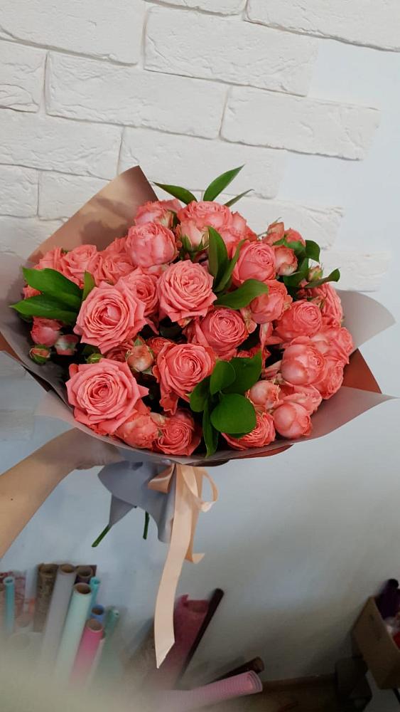 Букет цветов из: Розы в Синдор