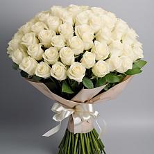Букет 101 беля роза Белоснежка в Синдор