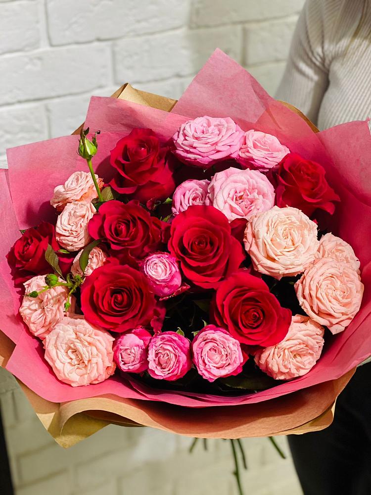 Букет цветов из: Розы в Синдор