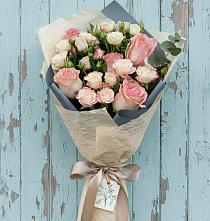 Букет цветов из:  Розы в Синдор